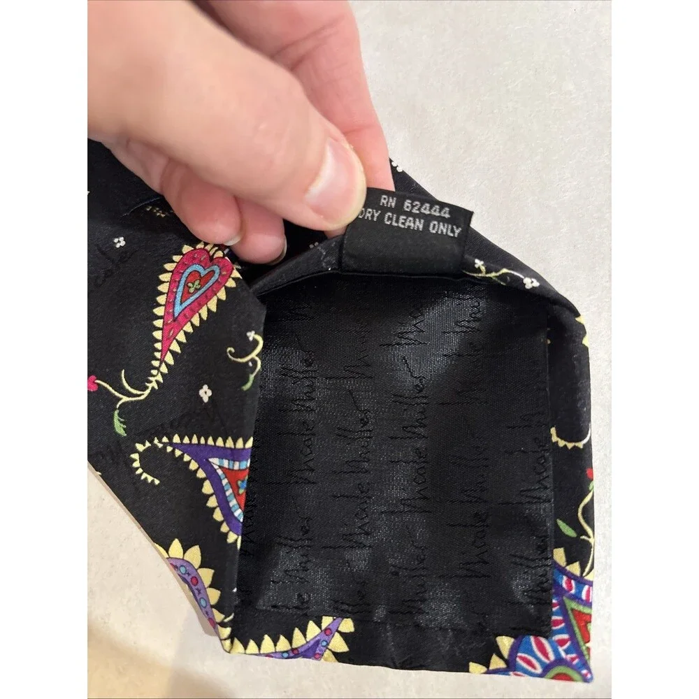Y2K Nicole Miller 1999 MEN'S TIE Black w/Whimsical Hearts 4